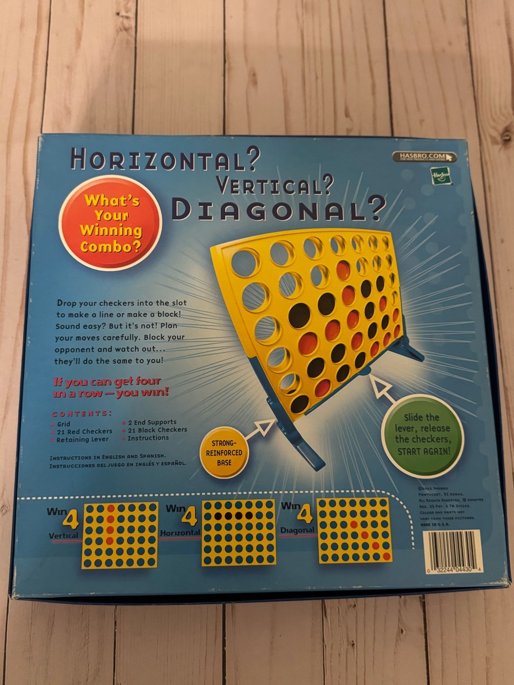 Connect Four Game - Picture 2 of 6